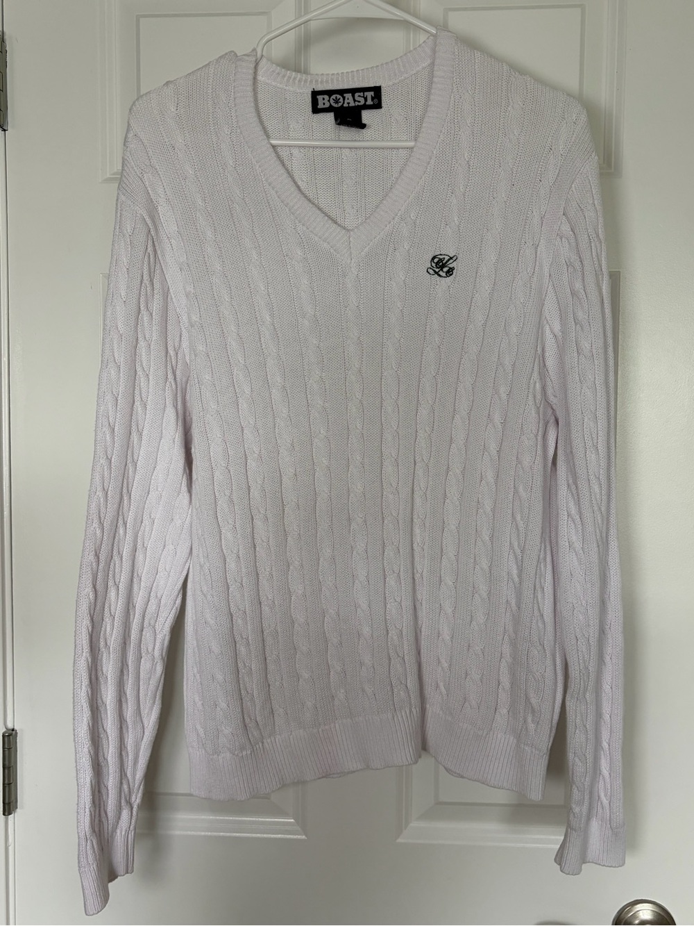 Boast Men's White Cable V-Neck Sweater